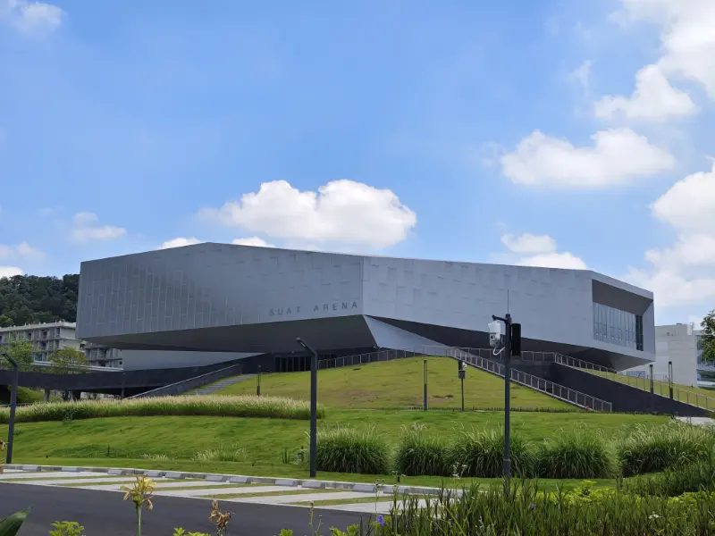 Blueway Heat Pump Project vid Shenzhen University of Advanced Technology (SUAT) Swimming Center